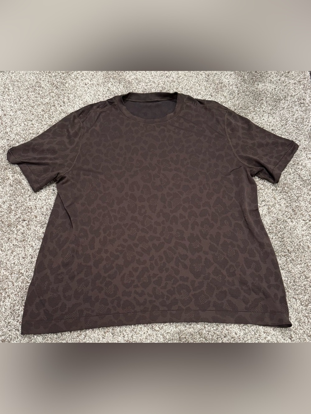 Men's Brown Leopard-Print Lululemon Metal Vent Shirt